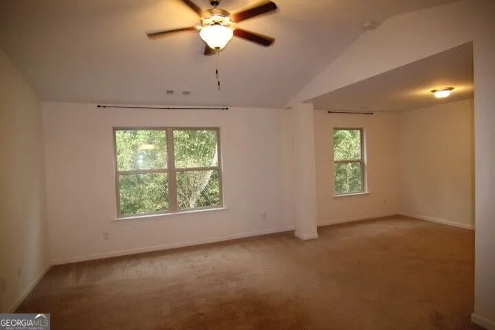 5850 Vinyard LN Cumming, GA 30041