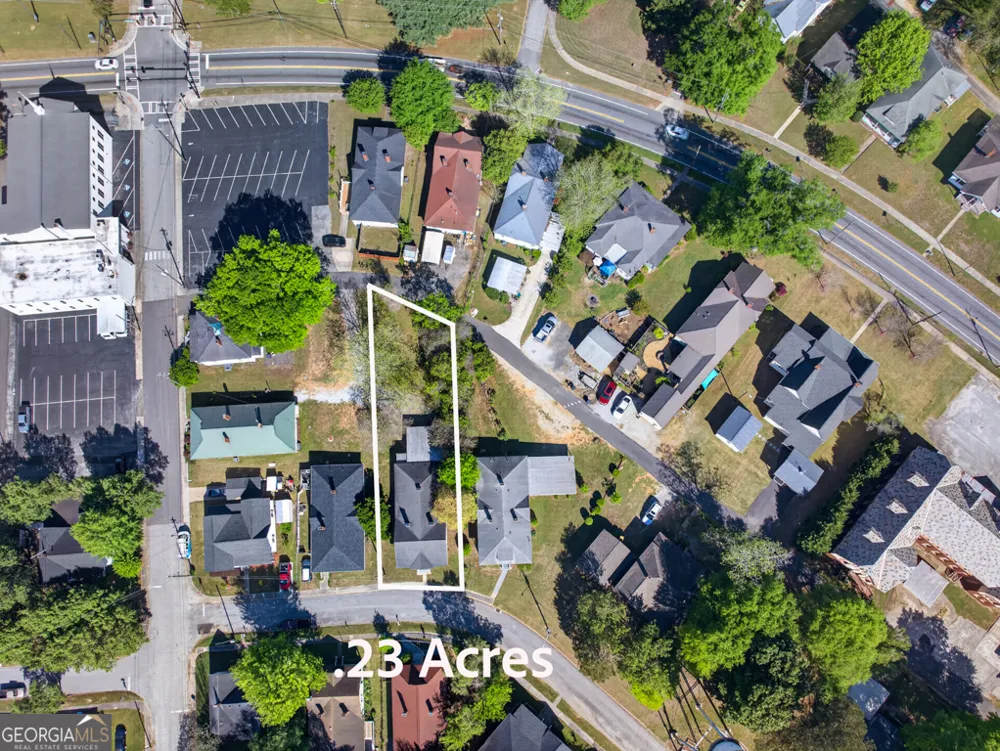 37 Poplar ST Covington, GA 30014