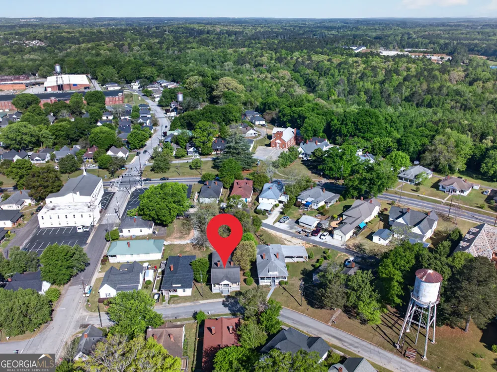 37 Poplar ST Covington, GA 30014