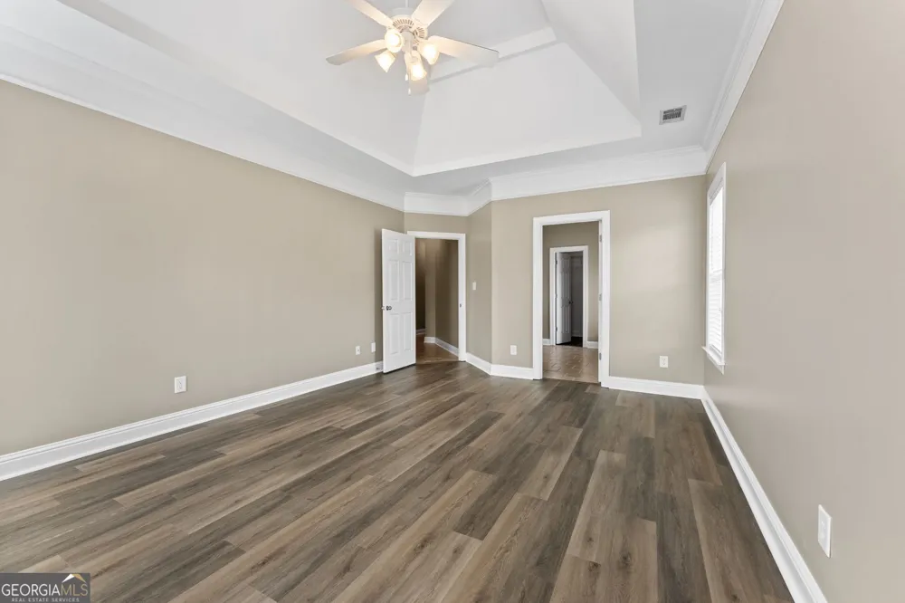 102 Rosemary CT Warner Robins, GA 31088