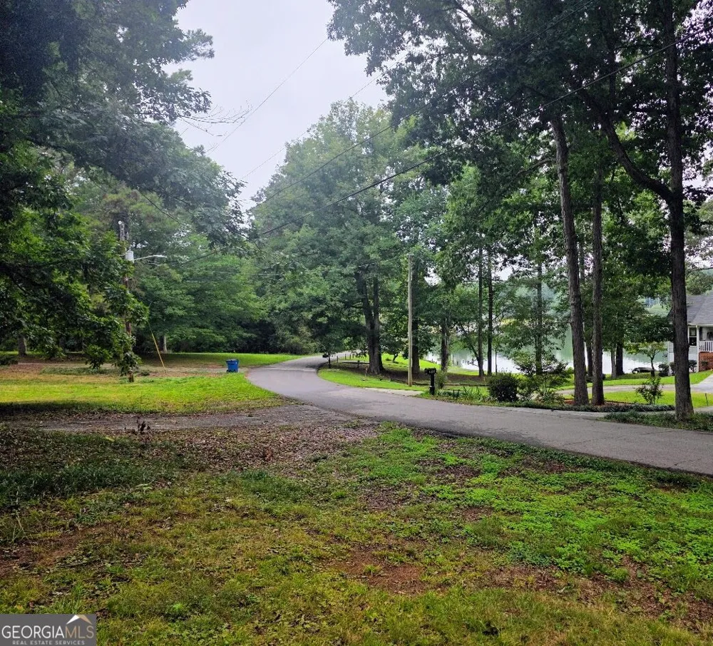 270 South DR Hampton, GA 30228