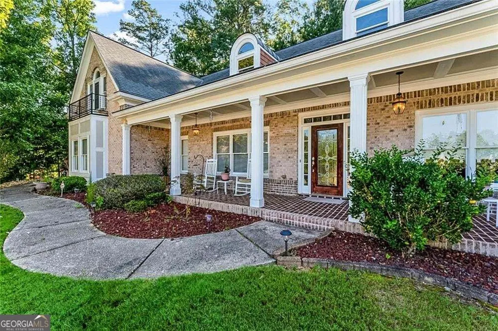 5530 Legacy TRL Douglasville, GA 30135