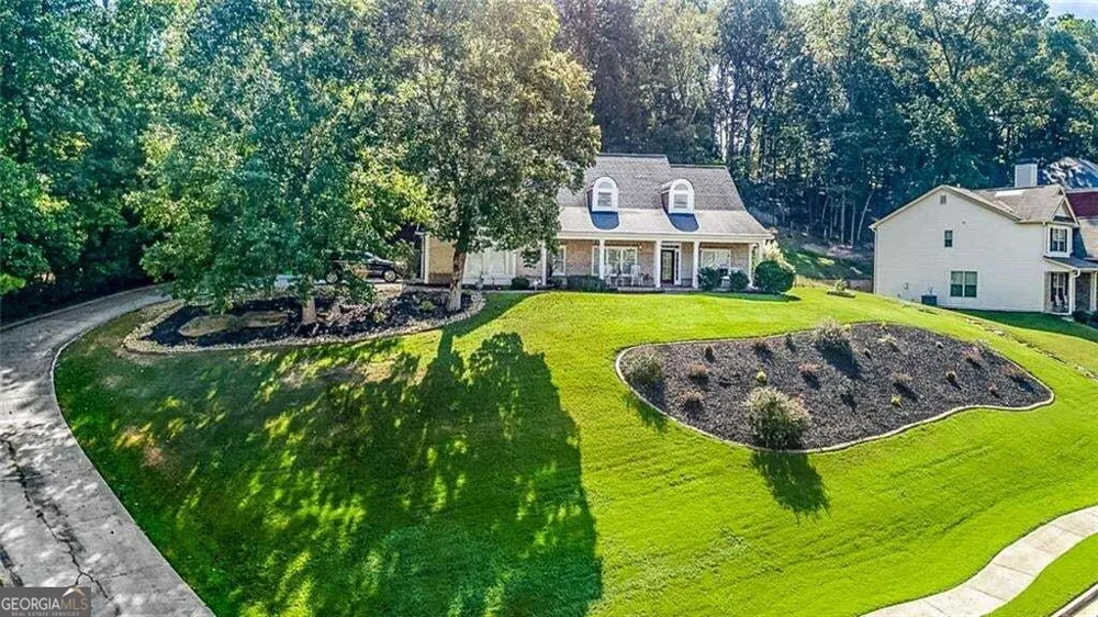 5530 Legacy TRL Douglasville, GA 30135