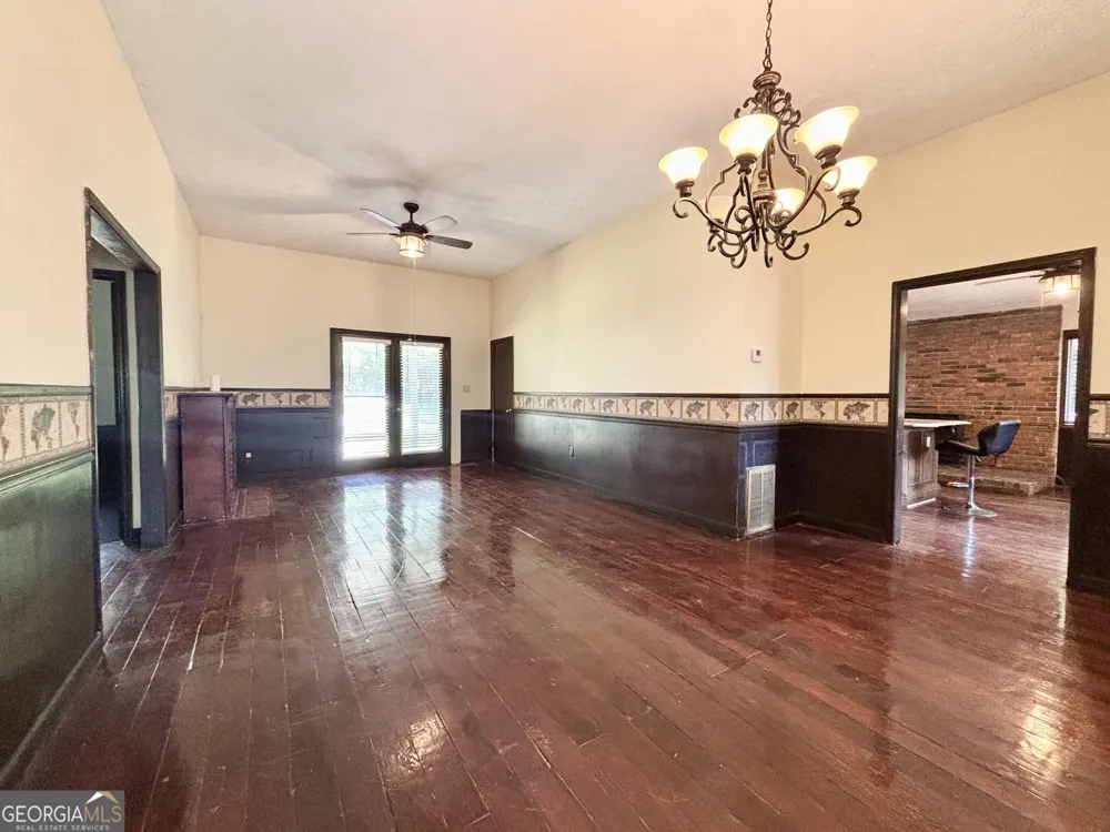 557 Benttree CIR Toccoa, GA 30577