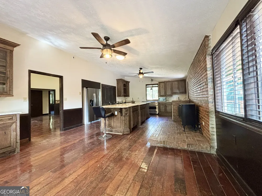 557 Benttree CIR Toccoa, GA 30577