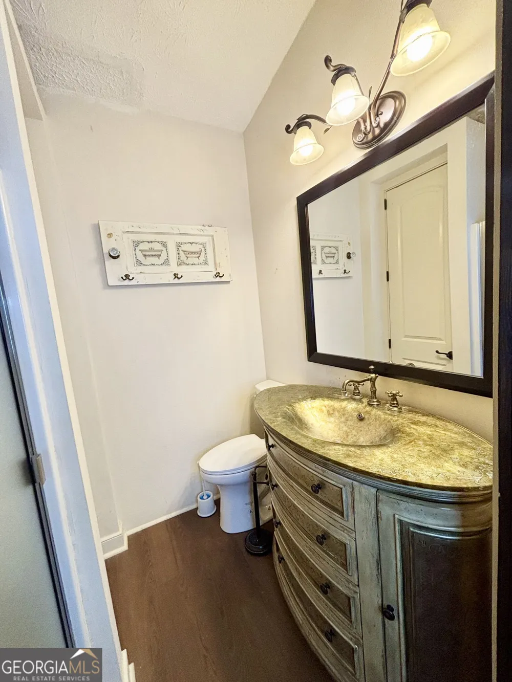 557 Benttree CIR Toccoa, GA 30577