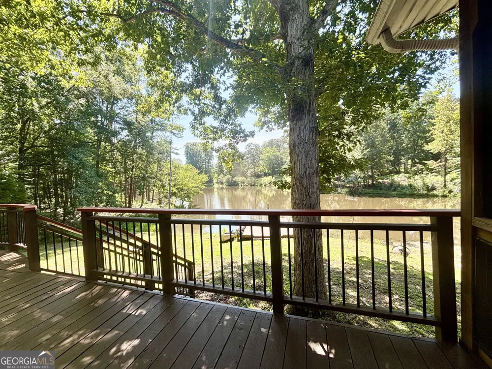 557 Benttree CIR Toccoa, GA 30577