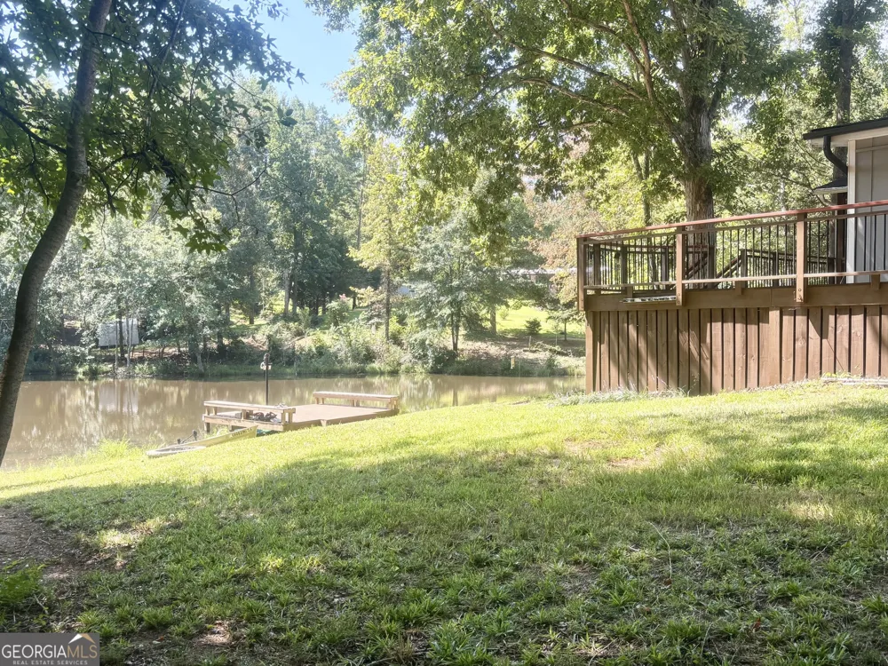 557 Benttree CIR Toccoa, GA 30577