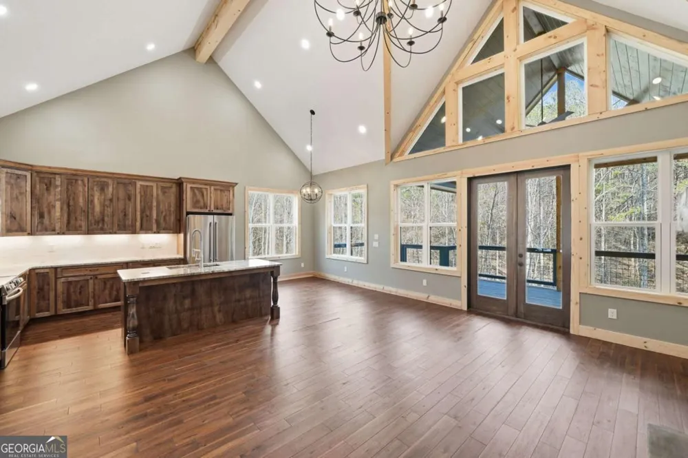 677 Catawba CIR Ellijay, GA 30540