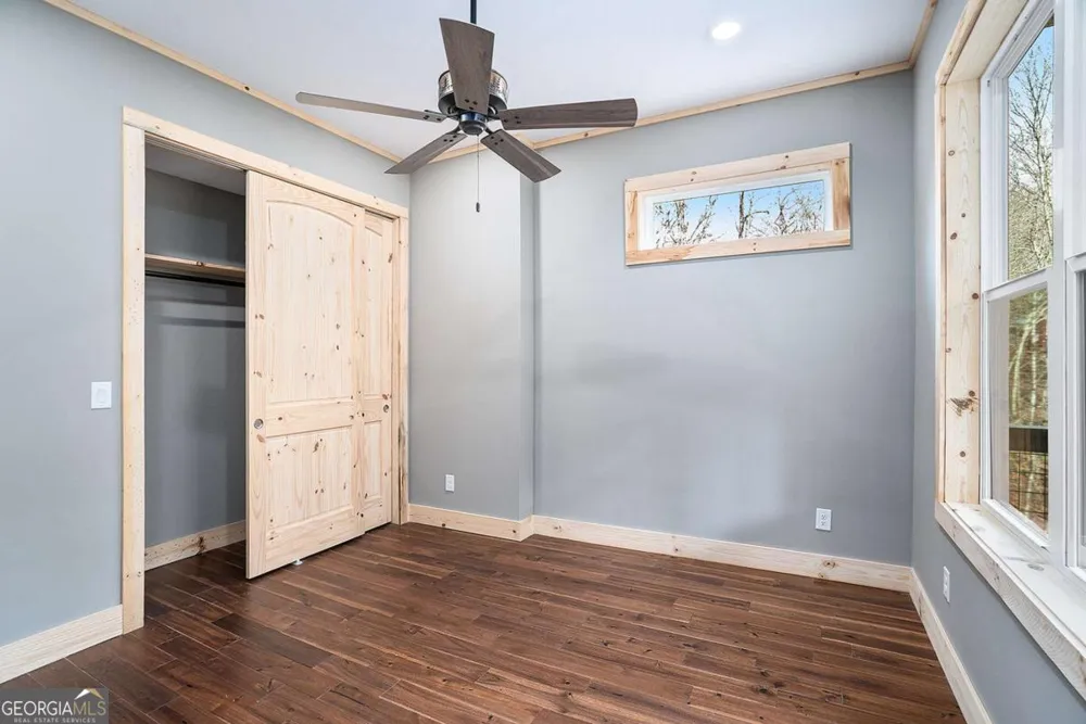 677 Catawba CIR Ellijay, GA 30540