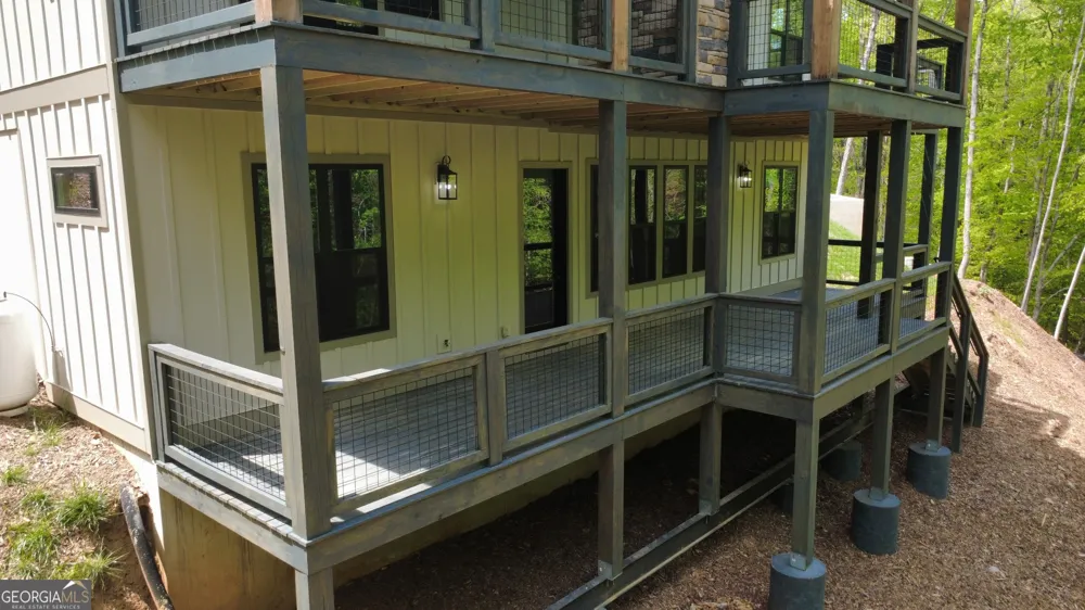 677 Catawba CIR Ellijay, GA 30540
