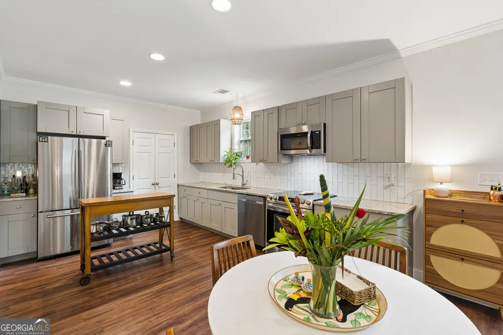 2533 Romain WAY East Point, GA 30344
