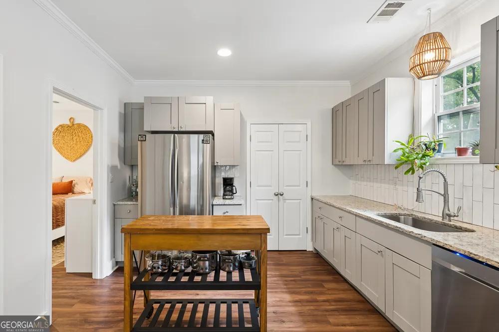 2533 Romain WAY East Point, GA 30344