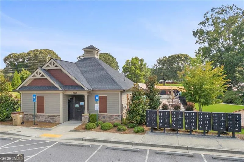 3300 Deaton TRL Buford, GA 30519