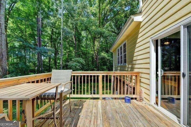 1811 High Ridge DR SW Conyers, GA 30094