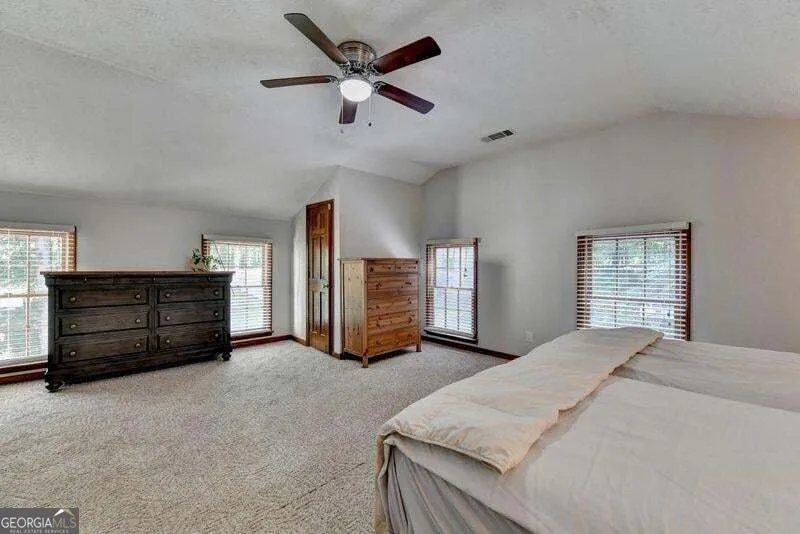 1811 High Ridge DR SW Conyers, GA 30094
