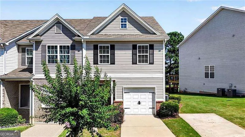4688A Beacon Ridge LN Flowery Branch, GA 30542