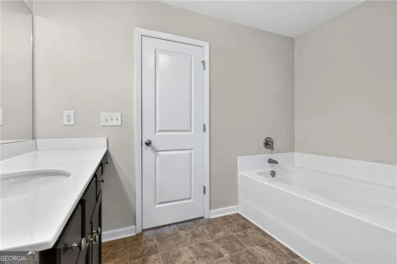 4688A Beacon Ridge LN Flowery Branch, GA 30542