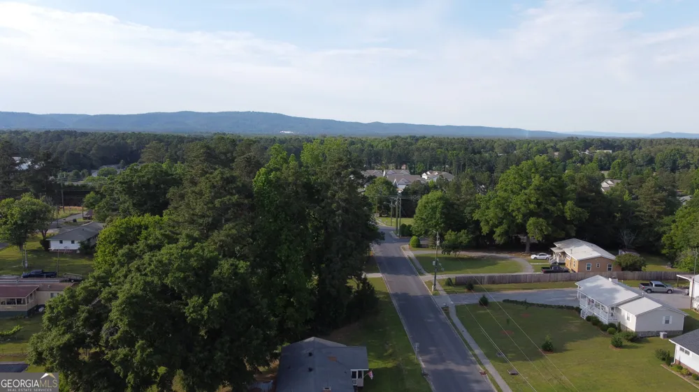 52 Lyons DR NW Rome, GA 30165