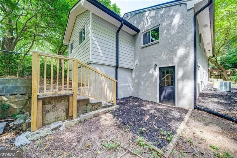 2951 Haralson RD Decatur, GA 30033