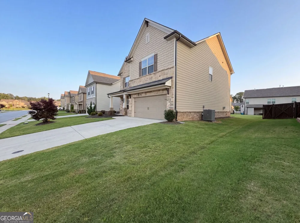 158 Mitchem Creek DR Loganville, GA 30052