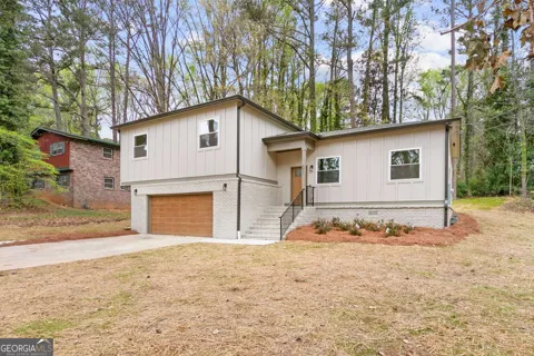 2911 Pine Valley CIR