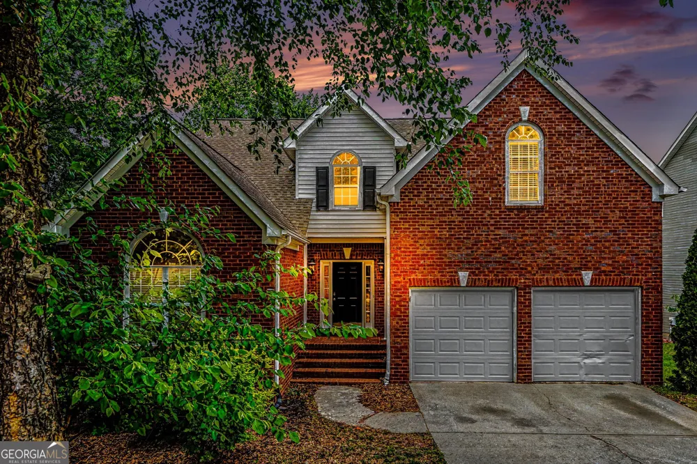 2642 Ambria DR Buford, GA 30519