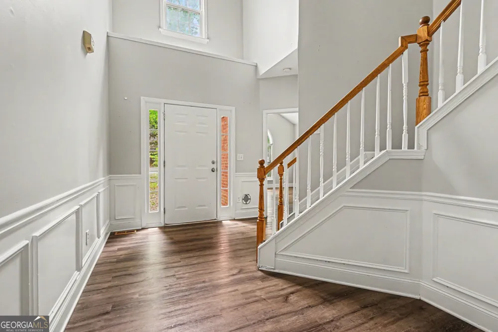 2642 Ambria DR Buford, GA 30519