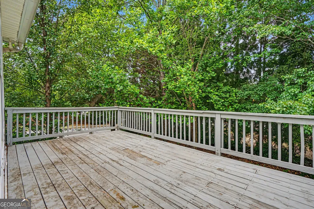 2642 Ambria DR Buford, GA 30519