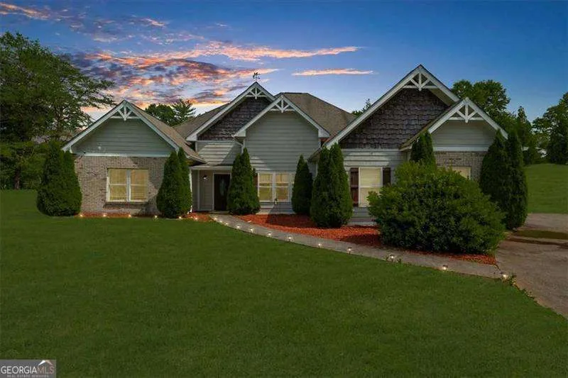 79 Hampton Hills LN Cleveland, GA 30528