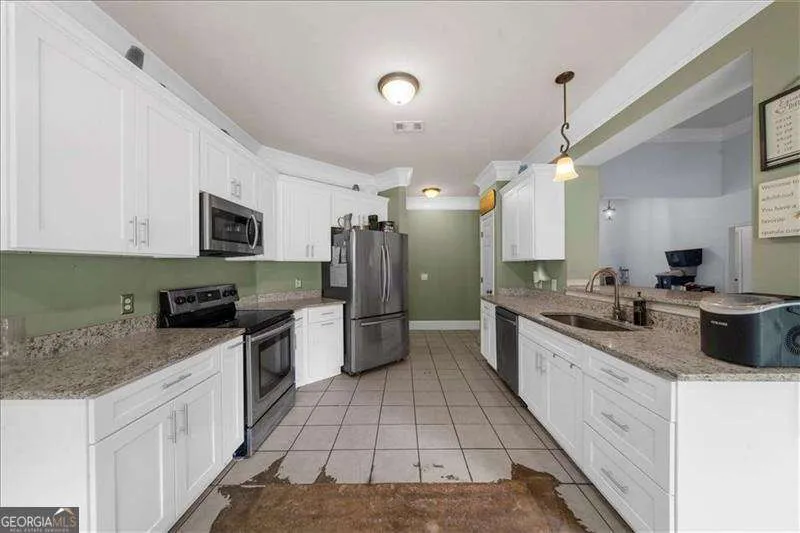 79 Hampton Hills LN Cleveland, GA 30528