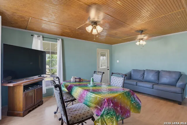 4054 FM 466 Seguin, TX 78155