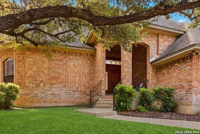 2806 Squaw Creek Dr San Antonio, TX 78230