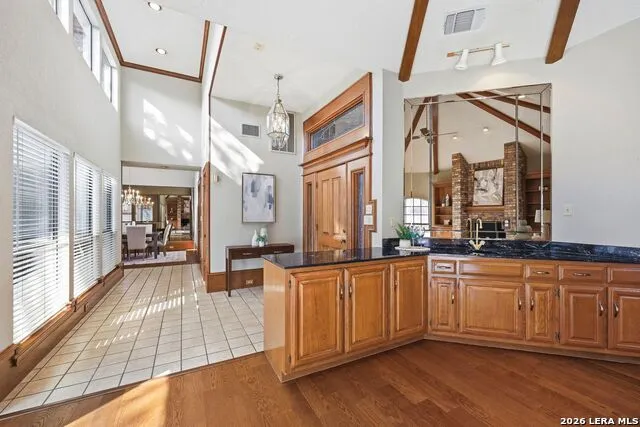 2806 Squaw Creek Dr San Antonio, TX 78230