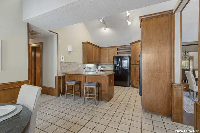 2806 Squaw Creek Dr San Antonio, TX 78230