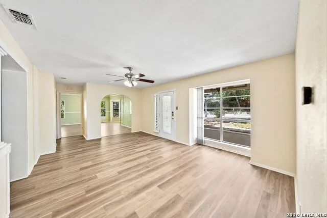 5306 Wapiti Trl San Antonio, TX 78228