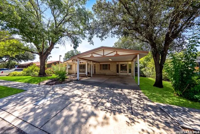 5306 Wapiti Trl San Antonio, TX 78228