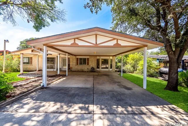 5306 Wapiti Trl San Antonio, TX 78228