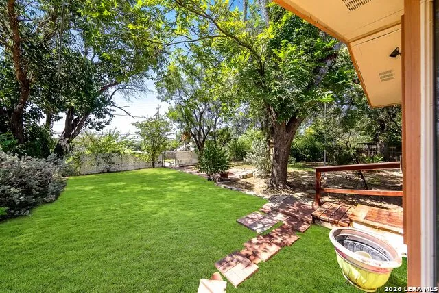 5306 Wapiti Trl San Antonio, TX 78228