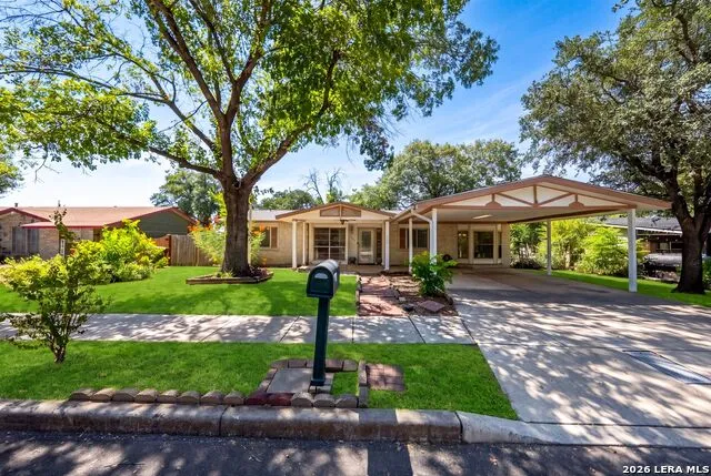 5306 Wapiti Trl San Antonio, TX 78228