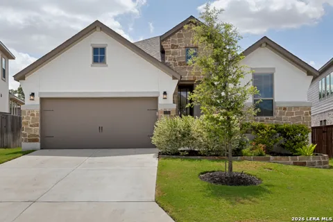 1172 Cadogan Squire