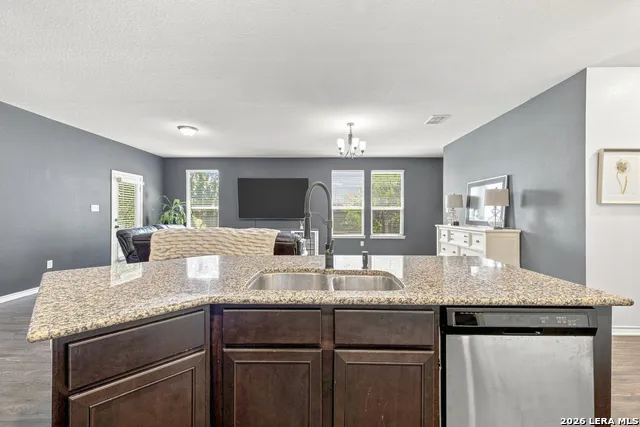 8242 Phantom Fld San Antonio, TX 78253