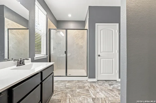 8242 Phantom Fld San Antonio, TX 78253