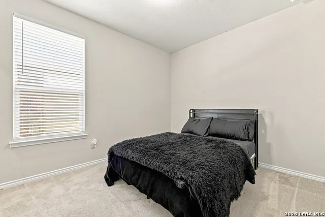 8242 Phantom Fld San Antonio, TX 78253