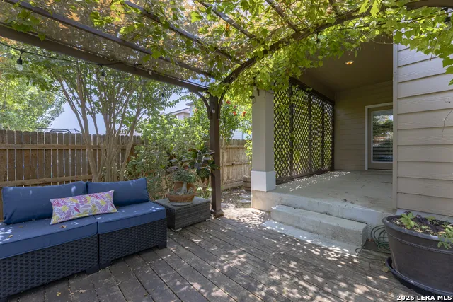 8242 Phantom Fld San Antonio, TX 78253