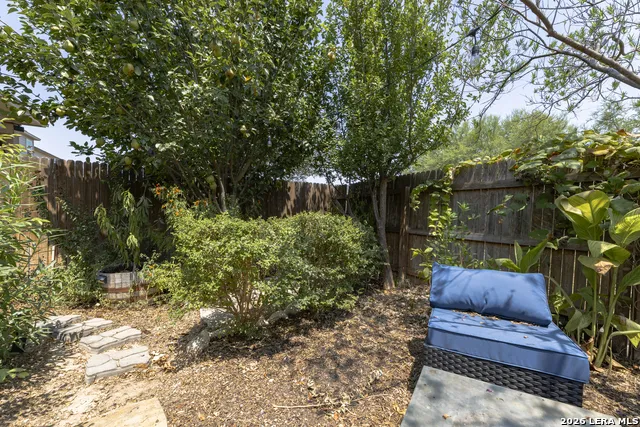 8242 Phantom Fld San Antonio, TX 78253