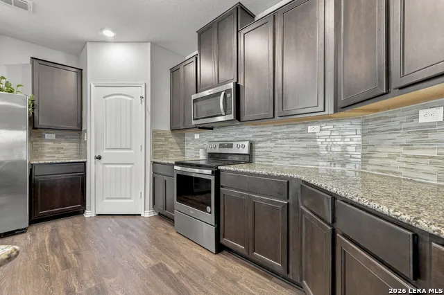 8242 Phantom Fld San Antonio, TX 78253