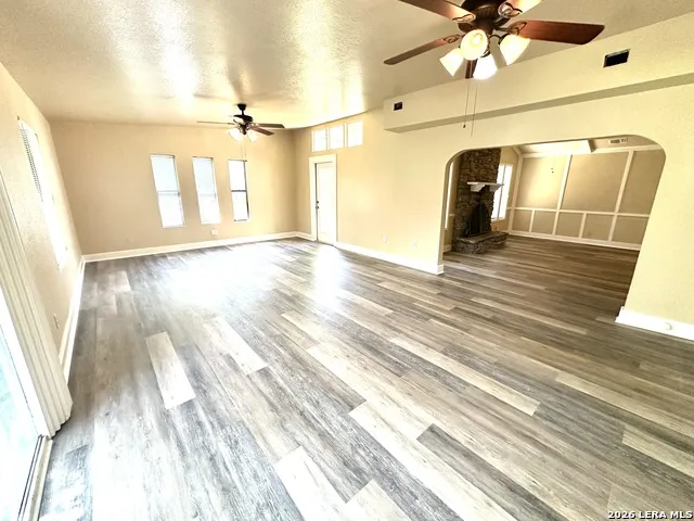 7019 FOREST MOSS ST San Antonio, TX 78240