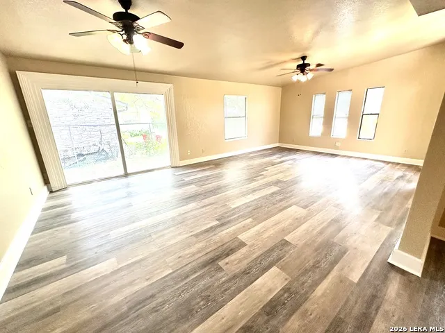 7019 FOREST MOSS ST San Antonio, TX 78240