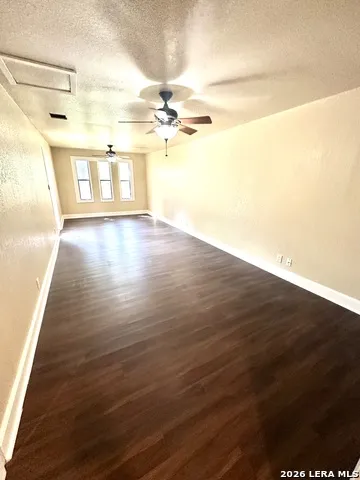 7019 FOREST MOSS ST San Antonio, TX 78240